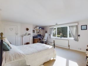 Bedroom- click for photo gallery